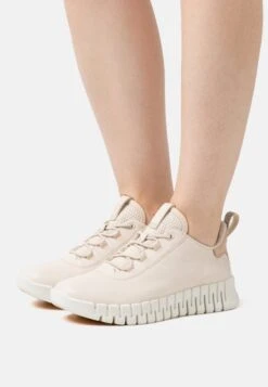 ECCO GRUUV - Sneaker Low - Beige