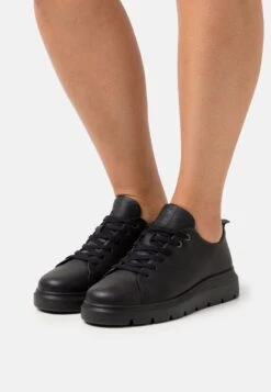 ECCO NOUVELLE - Sneaker Low - Black