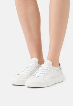 ECCO STREET TRAY - Sneaker Low - White